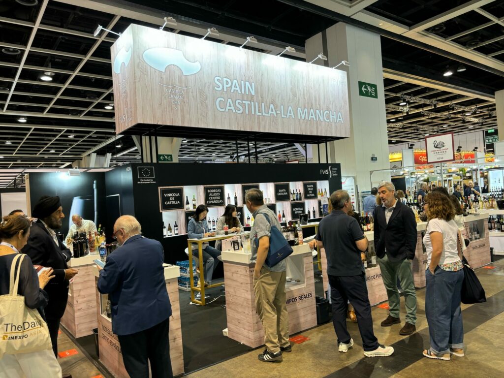 Los vinos de Castilla-La Mancha vuelven a presentar sus novedades en Vinexpo Hong Kong 2024