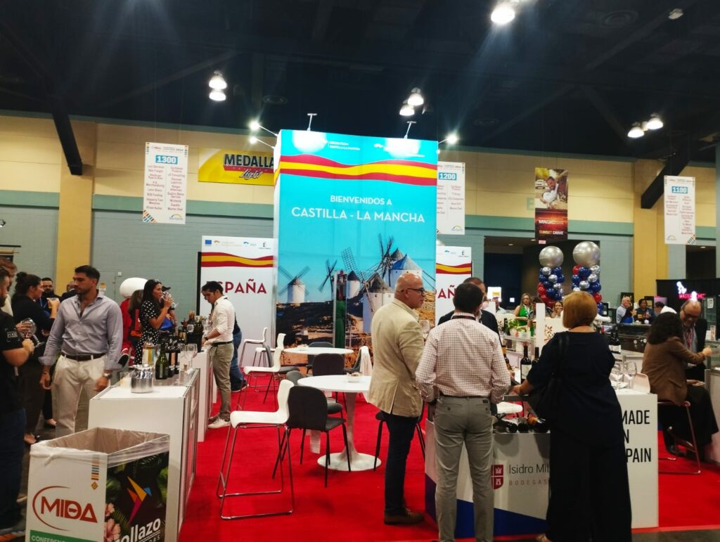 Castilla-La Mancha está participando con un stand institucional en la feria MIDA Conference & Food Show, el evento más esperado por la industria de alimentos en Puerto Rico