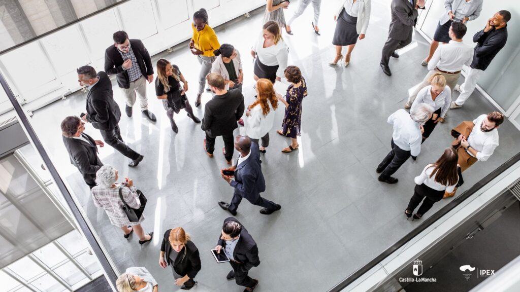 El IPEX apoya las empresas industriales que exponen en ferias internacionales.