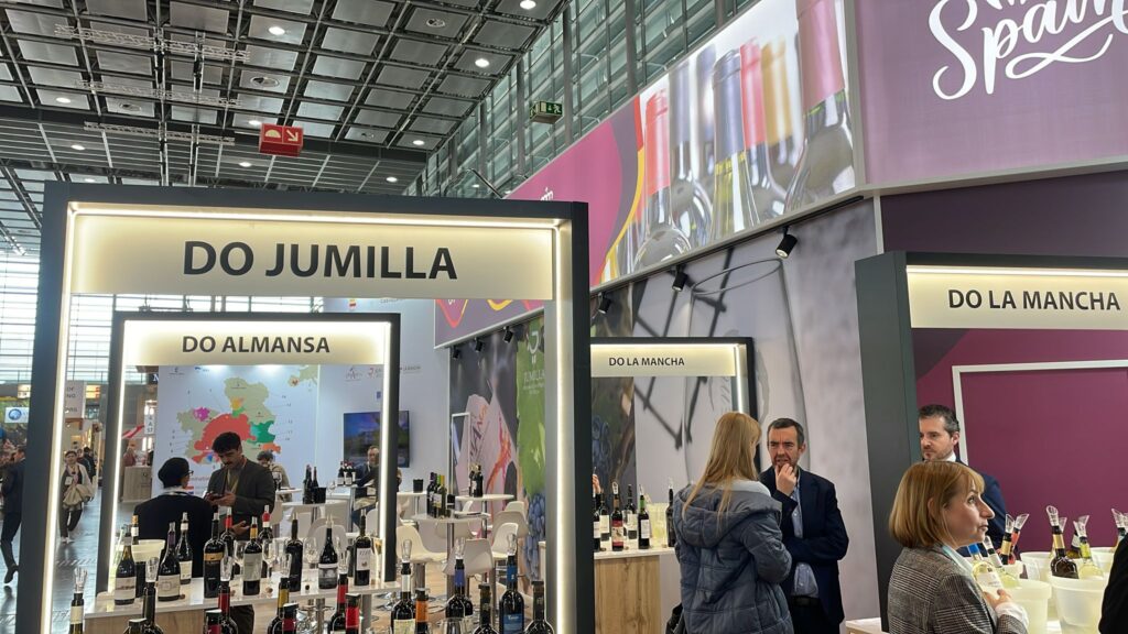 Castilla-La Mancha vuelve a Prowein, la feria de vinos y bebidas alcohólicas más importante del mundo